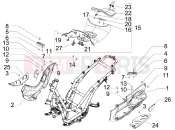 PIAGGIO BV 500 ( USA / CA ) Central cover - Footrests