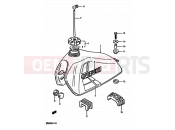 SUZUKI DR250S E (1984) 38 - FUEL TANK (MODEL E E02,E04,E15,E18,E21,E22,E25,E39)