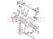 SUZUKI GT250E X (1999) 11 - GEAR SHIFTING